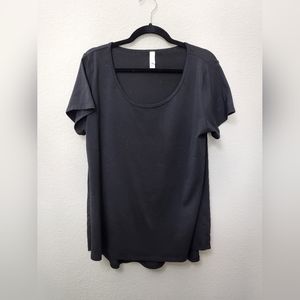 L LuLaRoe Black Classic Tee XL